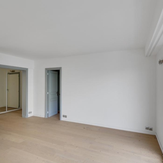  Annonces PUTEAUX : Appartement | PARIS (75015) | 60 m2 | 598 000 € 