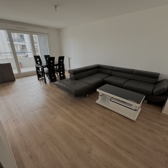  Annonces PUTEAUX : Appartement | ROMAINVILLE (93230) | 64 m2 | 1 350 € 