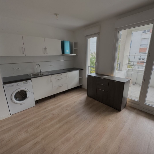  Annonces PUTEAUX : Appartement | ROMAINVILLE (93230) | 64 m2 | 1 350 € 