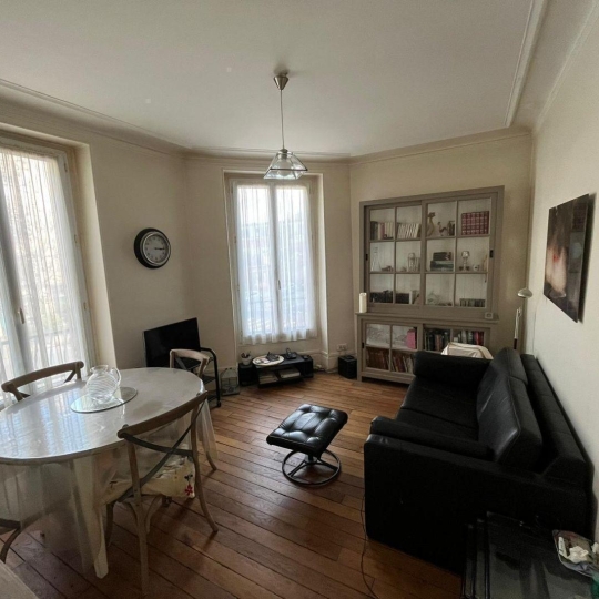 Annonces PUTEAUX : Appartement | CHARENTON-LE-PONT (94220) | 50.00m2 | 435 000 € 