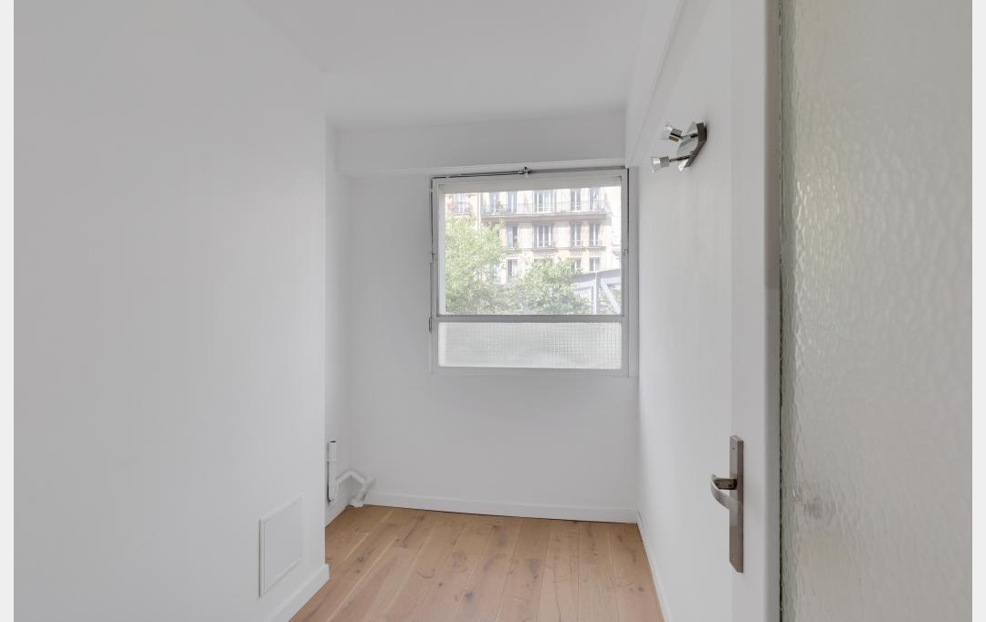 Annonces PUTEAUX : Appartement | PARIS (75015) | 60 m2 | 598 000 € 