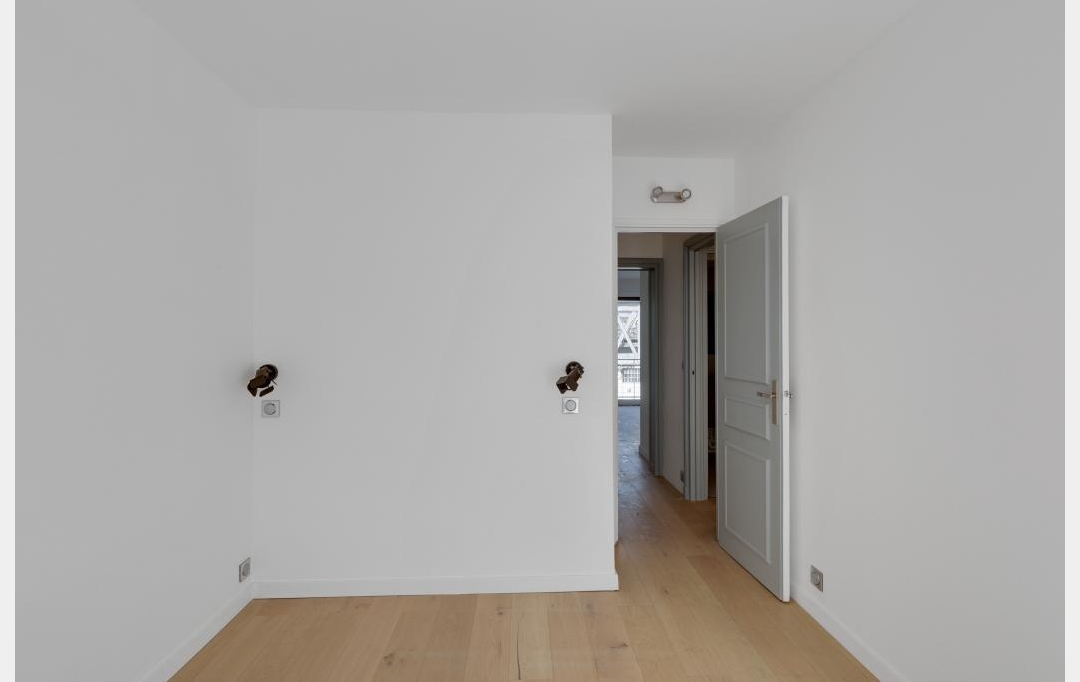 Annonces PUTEAUX : Appartement | PARIS (75015) | 60 m2 | 598 000 € 