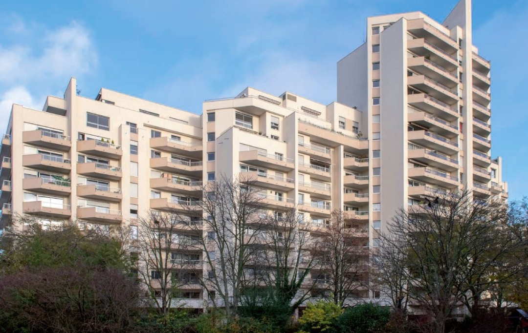 Annonces PUTEAUX : Appartement | COURBEVOIE (92400) | 47 m2 | 337 000 € 