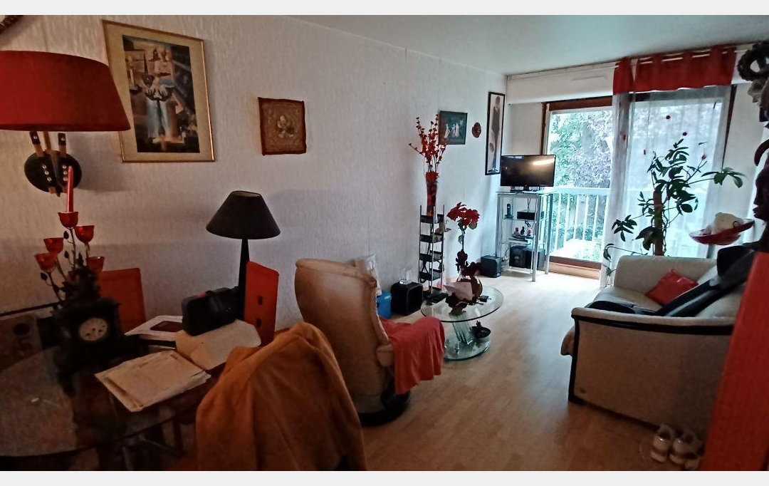 Annonces PUTEAUX : Appartement | PARIS (75018) | 46 m2 | 340 200 € 