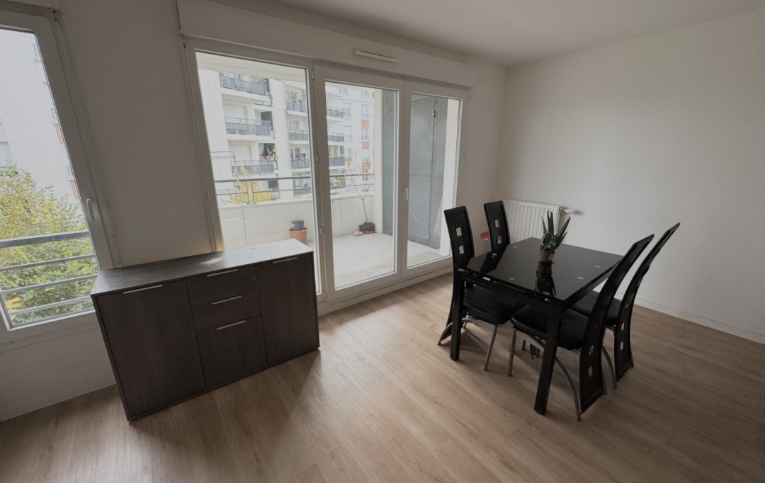 Annonces PUTEAUX : Appartement | ROMAINVILLE (93230) | 64 m2 | 1 350 € 