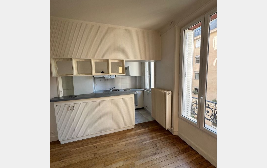 Annonces PUTEAUX : Appartement | CHARENTON-LE-PONT (94220) | 41 m2 | 1 295 € 