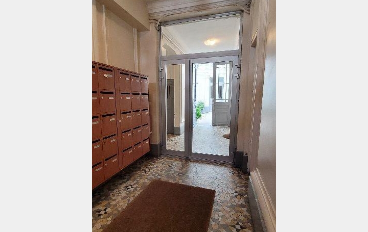 Annonces PUTEAUX : Appartement | PARIS (75017) | 17 m2 | 150 000 € 