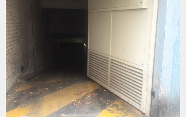  Annonces PUTEAUX Garage / Parking | PARIS (75015) | 0 m2 | 120 € 